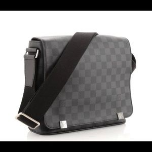 Authentic LV Damier Messenger Bag
